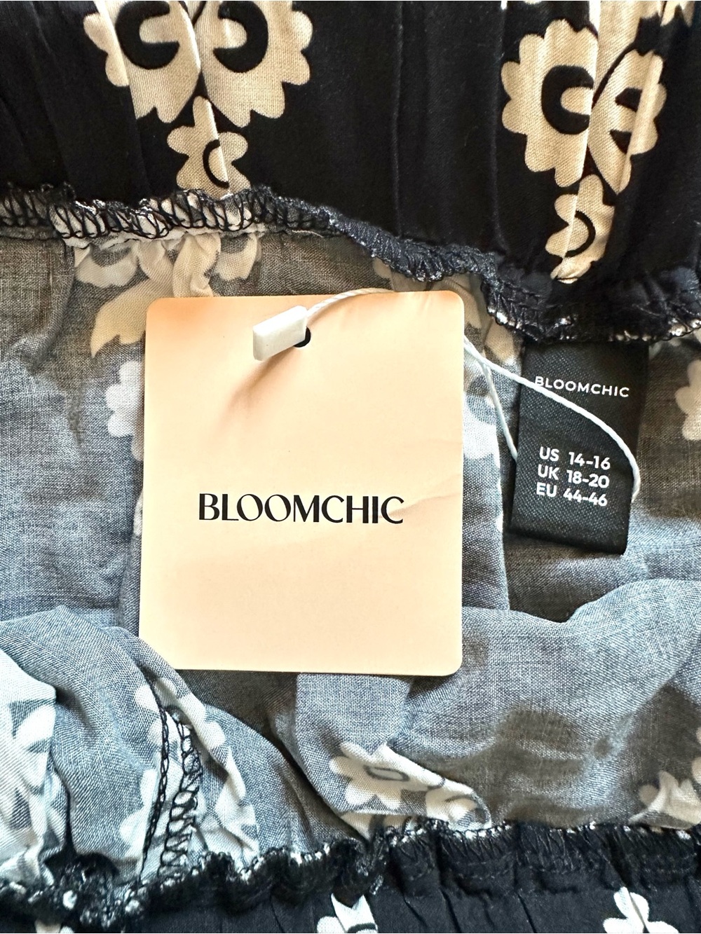 NWT BloomChic Black Ivory Midi Skirt Pockets Elastic Waist Rayon 14/16 - Picture 6 of 10